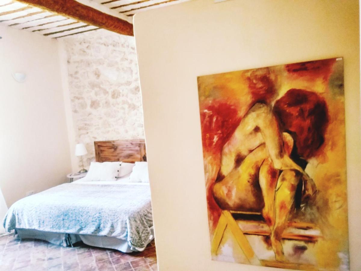 Chambre D'Hotes Face Au Lavoir Méthamis Buitenkant foto